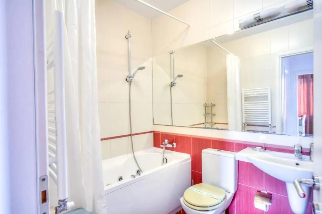 Bucharest - North Area Lake View Residences - 3 Bedrooms Apartment - Herastrau - Baneasa